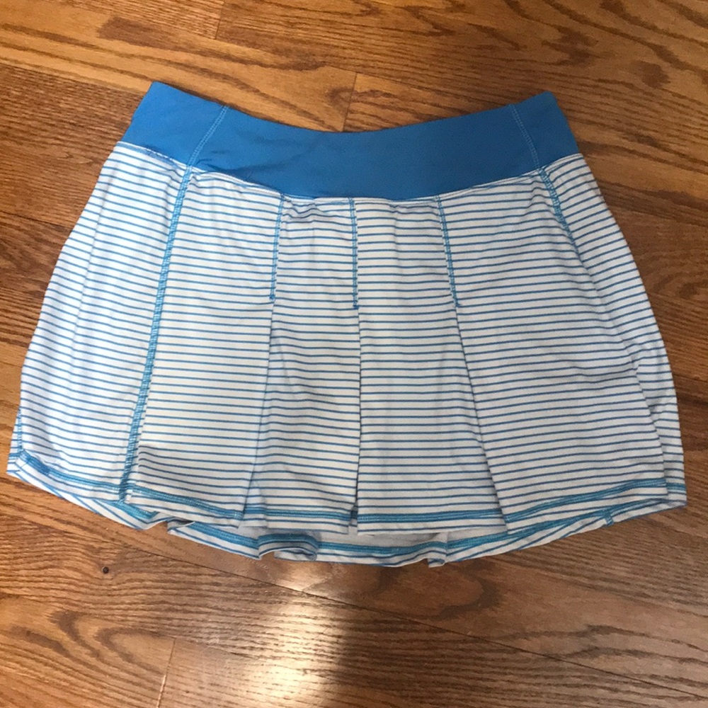 Kyodan blue pinstripe tennis skirt small